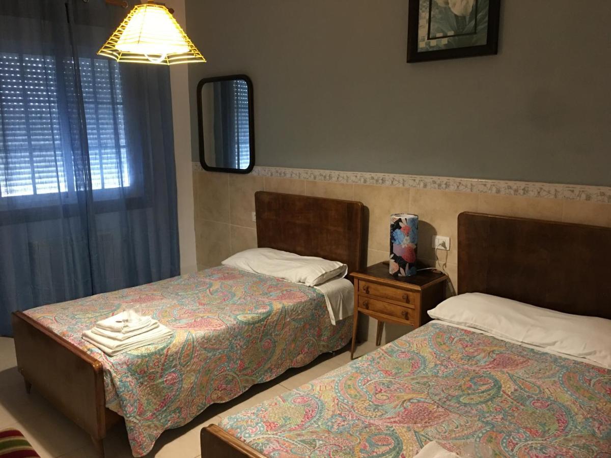 Hotel Hostal O Labrador à O Hospital Extérieur photo